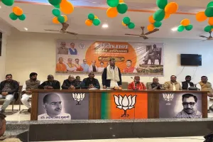 मुरादाबाद : एमएलसी अशोक कटारिया बोले-कांग्रेस सरकारों ने भारतीय संविधान के गौरव को हमेशा कलंकित किया