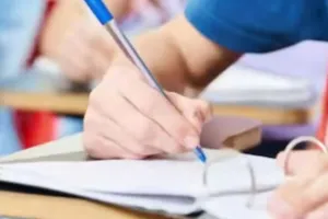 विद्यालयों में अब 10 दिसंबर से होंगी अर्द्धवार्षिक परीक्षाएं, SIR के दबाव में बेसिक शिक्षा विभाग ने बदली समय सारणी