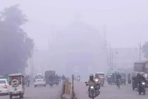 लखनऊ : हिमालयी क्षेत्रों से आ रही ठंडी हवाओं ने और गिराया तापमान