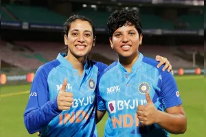 ICC की सर्वश्रेष्ठ महिला टी20 टीम में भारत का दबदबा, स्मृति मंधाना समेत तीन खिलाड़ियों को मिली जगह 