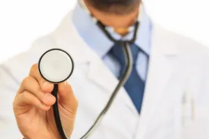 Bareilly: बिना डॉक्टर के चल रहे ये 8 स्वास्थ्य केंद्र, मरीजों का कैसे हो इलाज?