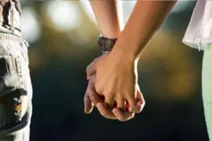 एक साथ जी न सके तो चुनी मौत; कानपुर में एक ही दुपट्टे से लटके मिले प्रेमी-युगल, ये वजह आई सामने... 