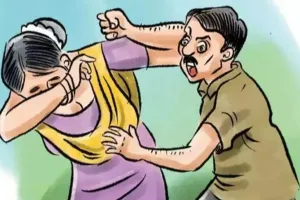 लखीमपुर खीरी: घर में घुसकर महिला से की छेड़छाड़, कपड़े फाड़े 