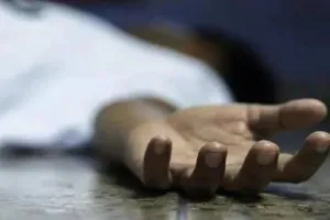 बदायूं: भूत प्रेत का साया बताकर महिला को करते थे परेशान, मौत के बाद परिजन ने लगाया आरोप 