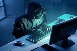 ग्रेजुएशन के बाद नीरज-संतोष बने साइबर क्रिमिनल