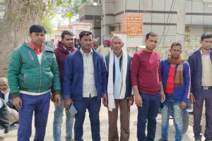 बदायूं : साढ़ू के घर से लौट रहे बाइक सवार युवक की हादसे में मौत