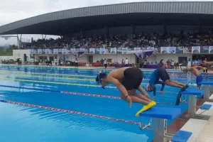 हल्द्वानीः तैराकी में कर्नाटक का दबदबा, बेस्ट स्विमर बने श्रीहरि व देसिंघु