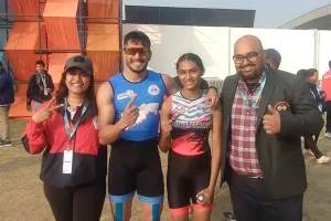 कभी पानी से लगता था डर, आज मेहनत कर चैंपियन बनीं 16 साल श्रावणी  