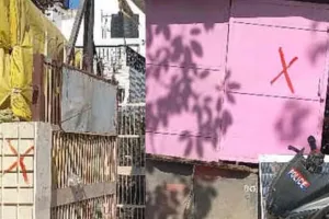 Bareilly: दीवारों पर लगाए गए लाल निशान, अब तोड़ने की तैयारी शुरू...लोगों में बेचैनी का माहौल