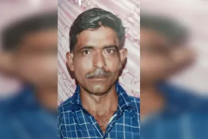 बदायूं: शार्टकट रास्ते से गया मुकेश मौत के मुंह में पहुंचा, शव देख बिलख पड़े परिजन