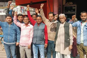 कासगंज: शराब के ठेकों से हो रहा  है हरपदीय गंगा का गंगाजल दूषित