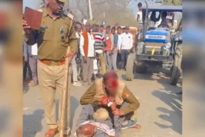 कासगंज: मटर मंडी में किसानों और दारोगा के बीच चले लाठी डंडे, इसलिए शुरू हुआ विवाद...