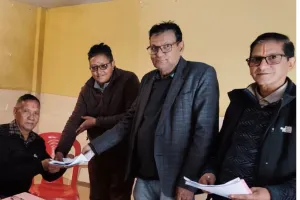 व्यापार मंडल के 6 पदों के लिए 18 दावेदारों ने कराया नामांकन