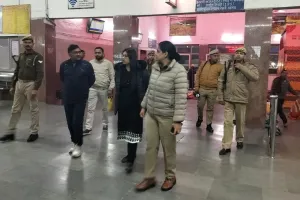 कासगंज : दिल्ली हादसे के बाद कासगंज प्रशासन भी सुरक्षा को लेकर अलर्ट