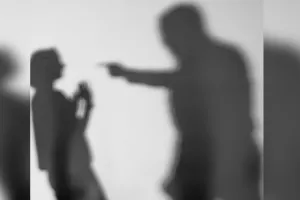 अमरोहा: प्रेमी की धमकी...दूसरे से शादी की तो बर्बाद कर देगा जिंदगी, युवती ने आवेदन वापस लिया