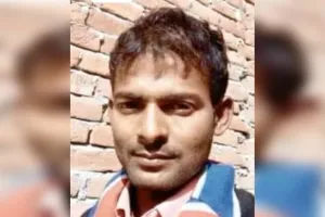 कासगंज: सड़क हादसे में खोया मानसिक संतुलन, अब युवक ने फांसी लगाकर की खुदकुशी