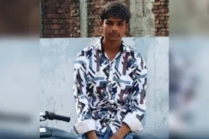 संभल: दो बाइकों की भिड़ंत में परीक्षा देकर लौट रहे छात्र की मौत, तीन घायल