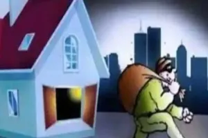 नन्हे चोरों ने खंगाला आदि शक्ति का मंदिर 