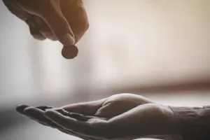 अब इस प्रदेश की राजधानी में भीख देने और मांगने पर लगा प्रतिबंध, होगी दंडात्मक कार्रवाई