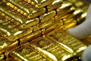 Gold Price Today: सोने की बढ़ी चमक, चांदी भी चमकी, जानिए आज का रेट 