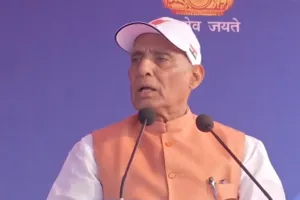 Aero India: एशिया की सबसे बड़ी एयरोस्पेस तथा रक्षा प्रदर्शनी ‘एयरो इंडिया’ बेंगलुरु में शुरू ,  रक्षा मंत्री ने किया उद्घाटन