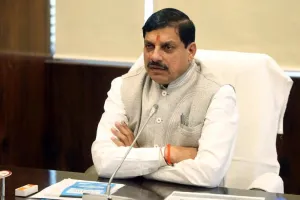 महाकुंभ के चलते रीवा में लगा भीषण जाम, सीएम मोहन यादव ने श्रद्धालुओं से की सहयोग की अपील