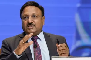 राजीव कुमार ने चुनाव आयोग को कहा अलविद, बोले- NRI को उनके स्थानों से मतदान करने का अधिकार दिया जाए