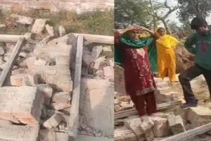 Sultanpur News: सुलतानपुर में दीवार गिरने से तीन मसूम बच्चों की मौत, एक ने मौके पर तोड़ा दम, दो की इलाज के दौरान मौत