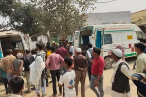 बहराइच: 10वीं की परीक्षा देकर लौट रहे छात्र सड़क हादसे में घायल, एक की मौत