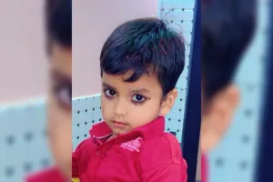 कानपुर में सीवरेज टैंक में गिरा PAC जवान का मासूम बेटा, मौत: मां बोली- हे! भगवान ऐसा क्या गुनाह किया...महाशिवरात्रि के दिन लाल को दूर किया