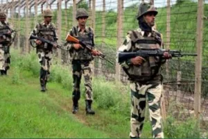 त्रिपुरा में बीएसएफ ने 26 जनवरी से अब तक 14 बांग्लादेशियों को पकड़ा