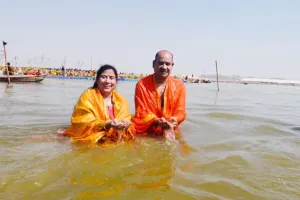 Mahakumbh 2025: ओम बिरला ने संगम में लगाई डुबकी, कहा- भारत की आध्यात्मिक आस्था का प्रतीक है महाकुंभ