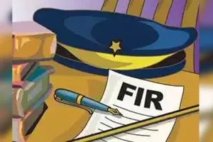 बदायूं: लोन माफ होने पर भी वसूली का दबाव, बैंक कर्मचारियों पर रिपोर्ट दर्ज