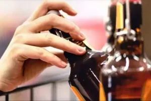 Bareilly: अब एक ही दुकान पर मिलेगी बियर और अंग्रेजी शराब, मंडल में शुरू होंगी 379 कंपोजिट शॉप