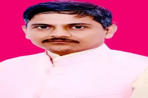 8 लाख आउटसोर्सिंग कर्मचारियों को 8 हजार रुपए कम मिल रहा वेतन, CM को संघ ने दी जानकारी