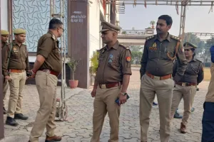 Kannauj: मनमानी के लिए पहचाने जाते SDM तिर्वा, फिर भी जमे...ठठिया में भी मकान ध्वस्त करने के लग चुके आरोप