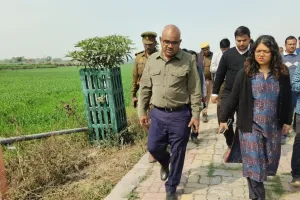 कानपुर में DM ने सैमसी झील व गोवंश आश्रय स्थल का किया निरीक्षण: इसको देखकर नाराजगी जाहिर की...