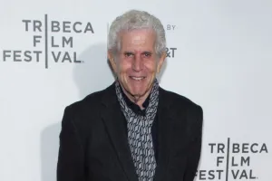 नहीं रहे अमेरिकी अभिनेता Tony Roberts, 85 वर्ष की आयु में निधन