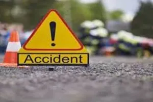 लखीमपुर खीरी: कार की चपेट में आकर छह साल की छात्रा घायल, हालत गंभीर