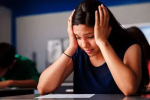 Exam Fever: परीक्षा के तनाव से बचाता है योग और ध्यान, एक्टिवेट होगा माइंड