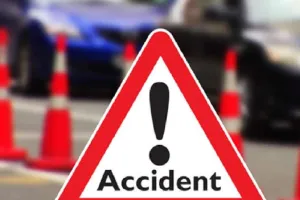 नासिक में भीषण सड़क हादसा, ट्रक ने मारी वाहनों को टक्कर, एक की मौत, कई घायल 