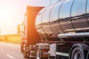 लखनऊः ऑयल ट्रेडिंग फर्म का 4.26 लाख का माल लेकर ड्राइवर फरार, रिपोर्ट दर्ज