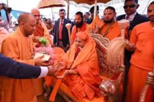 बसंत पंचमी से पहले सीएम योगी ने लिया तैयारियों का जायजा, बोले-पूज्य संतों के धैर्य के आगे विफल हुए सनातन के विरोधी