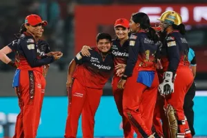 WPL 2025 : आरसीबी ने जीत के साथ किया आगाज, गुजरात जायंट्स को छह विकेट से हराया 