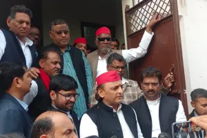 कन्नौज सांसद व सपा प्रमुख अखिलेश यादव बोले- भाजपाई के घर भाजपाई ही डलवा रहे इनकम टैक्स के छापे...