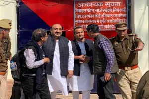 Abdullah Azam: अब्दुल्ला आजम खान 16 महीने बाद रिहा, जेल में रहकर बदल गया हेयर स्टाइल