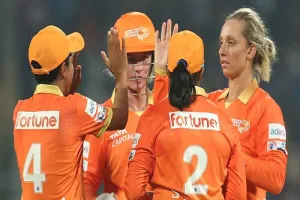 WPL 2025 : रन आउट विवाद को भुलाकर गुजरात जायंट्स पर जीत दर्ज करने उतरेगी मुंबई इंडियंस 