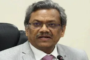 World Cancer Day 2025 : हर साल साढ़े चार लाख लोगों को तंबाकू से हो रहा कैंसर, यह लक्षण हो तो तुरंत कराएं इलाज 