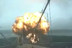 दक्षिण कोरिया में तेल भंडारण टैंक में विस्फोट, एक श्रमिक की मौत...तीन घंटे बाद पाया आग पर काबू 