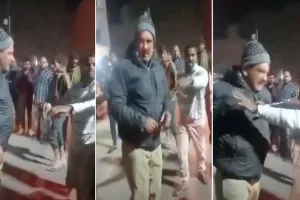 बदायूं: चौकी इंचार्ज का वीडियो वायरल...बाजार में व्यापारी को जड़ दिया थप्पड़ 